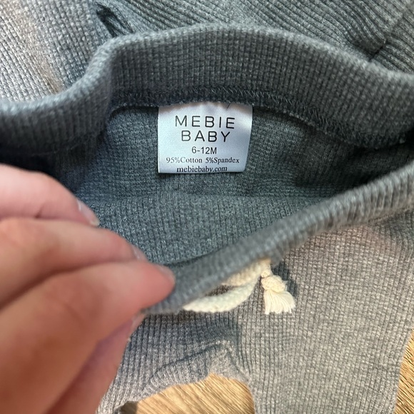 Mebie Baby Ribbed Set - Picture 2 of 3